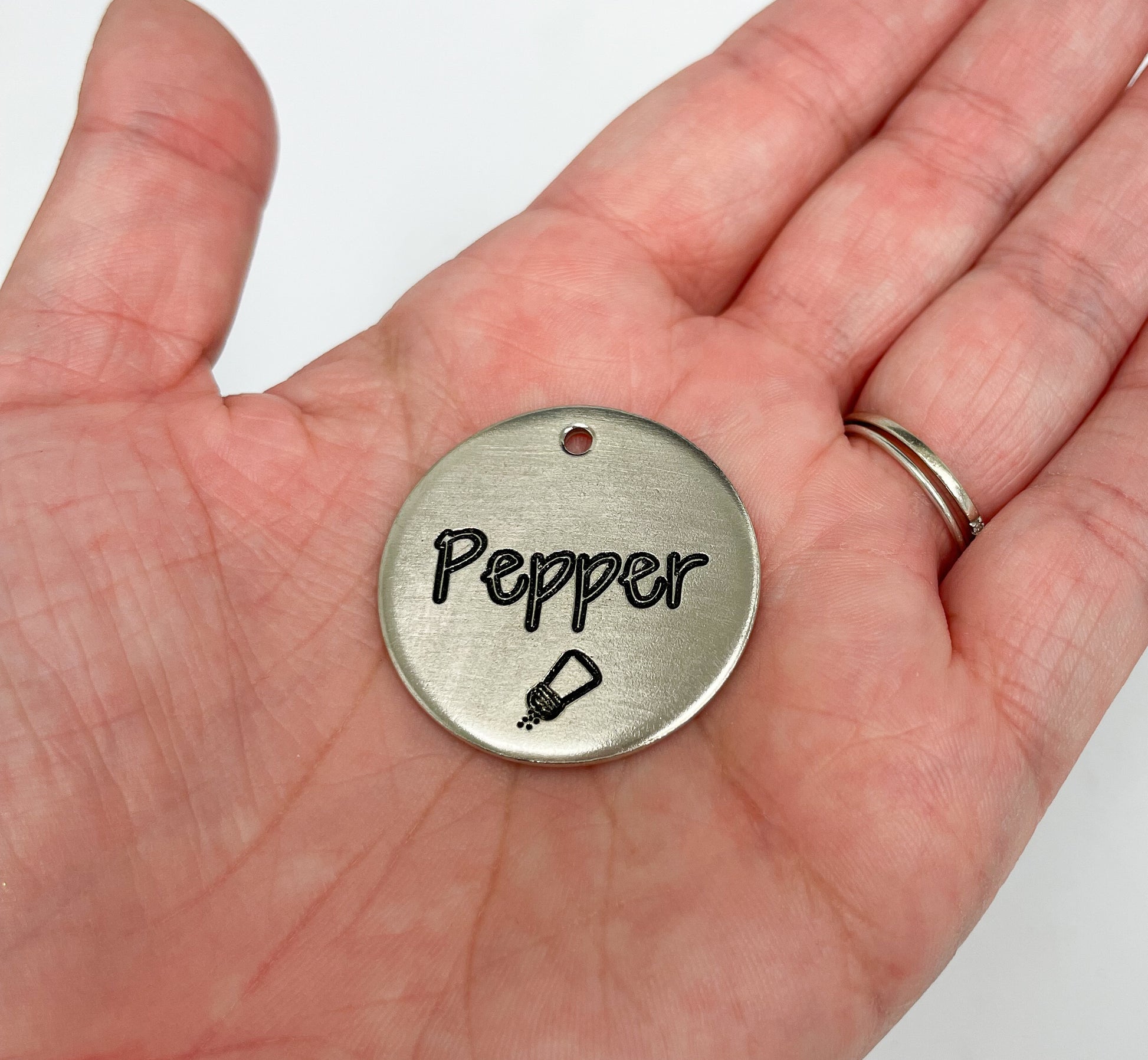 Personalized Dog Tag - Pepper Shaker Design Engraved Dog Tag - Cat ID Tag - Dog Collar Tag - Custom Dog Tag - Pet ID Tag - Pet Name Tag - Emoji Dog Tag - Dog Tag - Dog Gear - Dog Accessories - Pet Accessories
