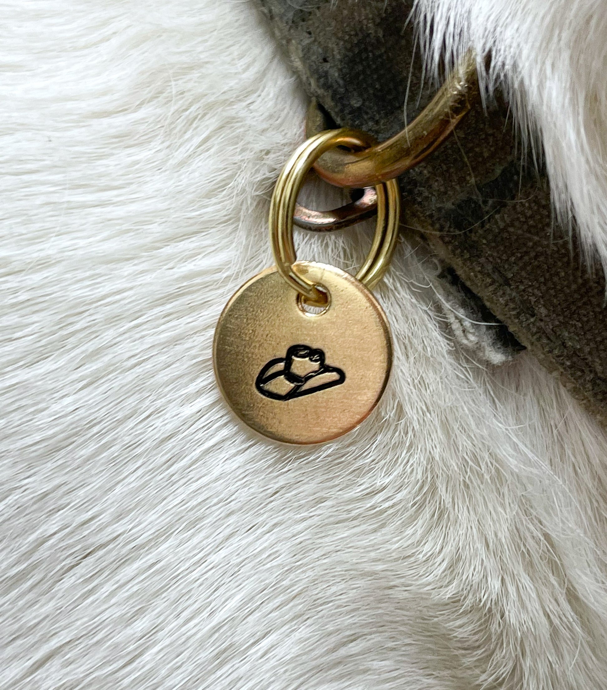 Dog Collar Charm Engraved Tag - Cowboy Hat - Cat Collar Charm - Yellowstone - Gift for Dog Lover - Mini Tag - Collar Charms Dog - Small Tag - Western Dog - Western Themed - Country Themed